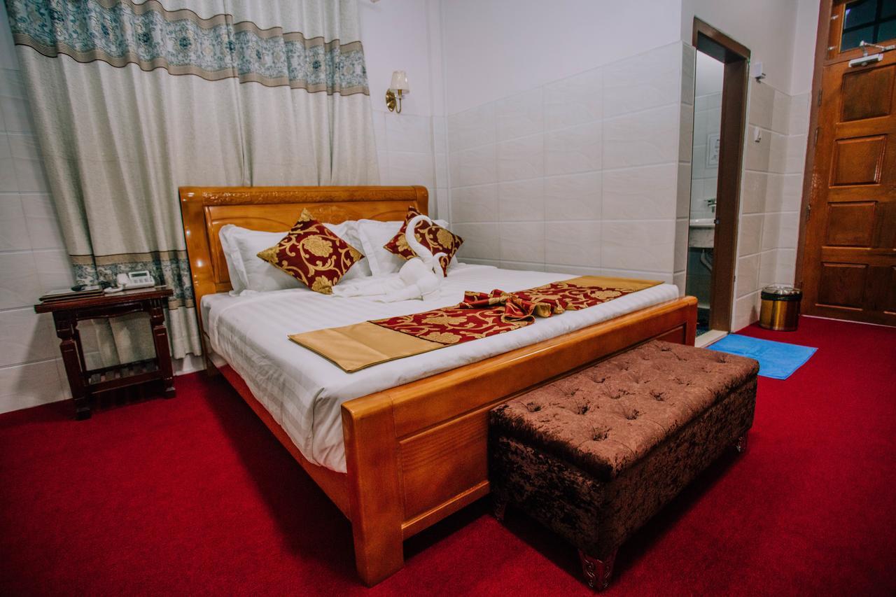 Amber Palace Hotel Myitkyinā Eksteriør bilde