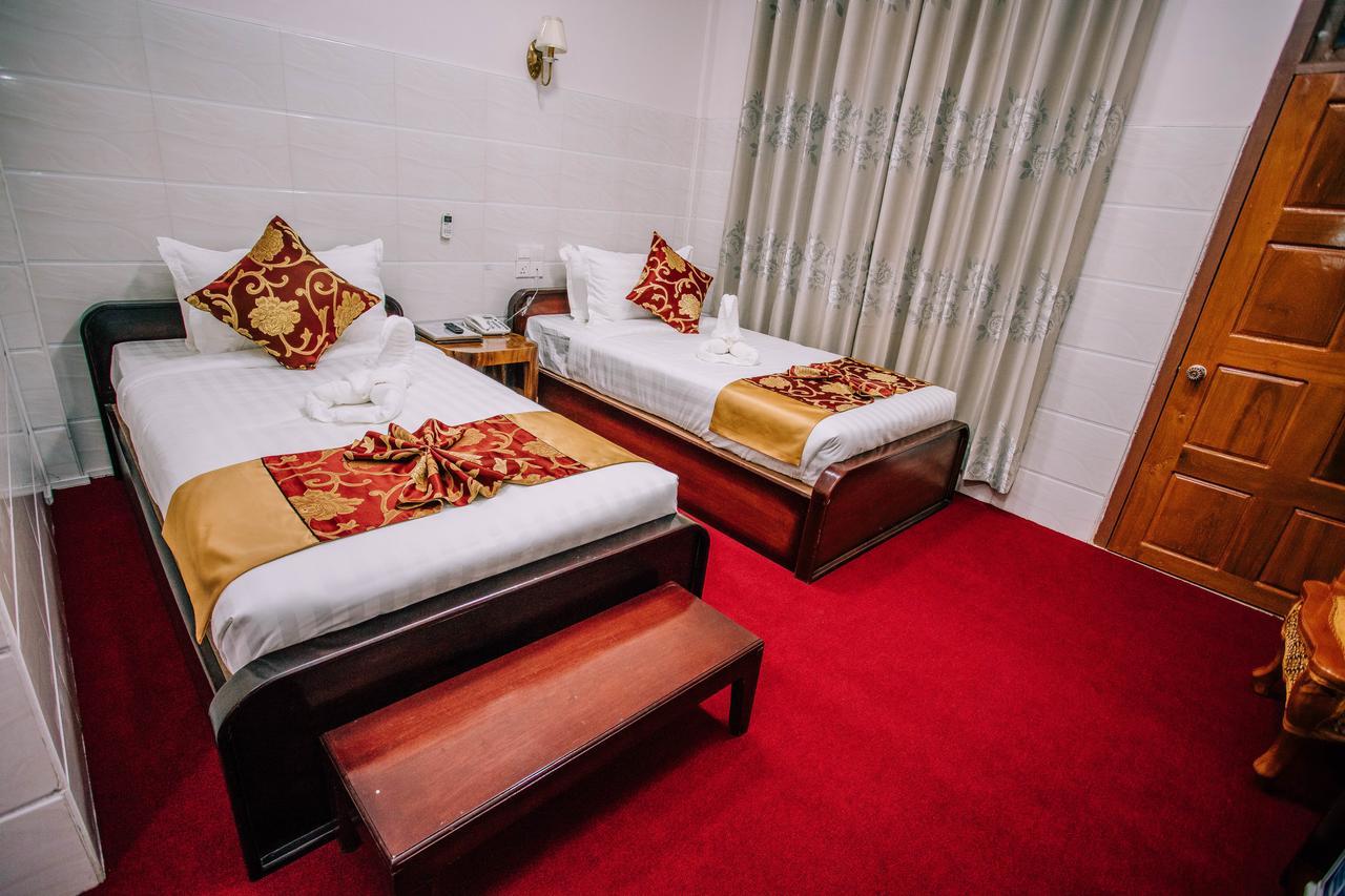 Amber Palace Hotel Myitkyinā Eksteriør bilde